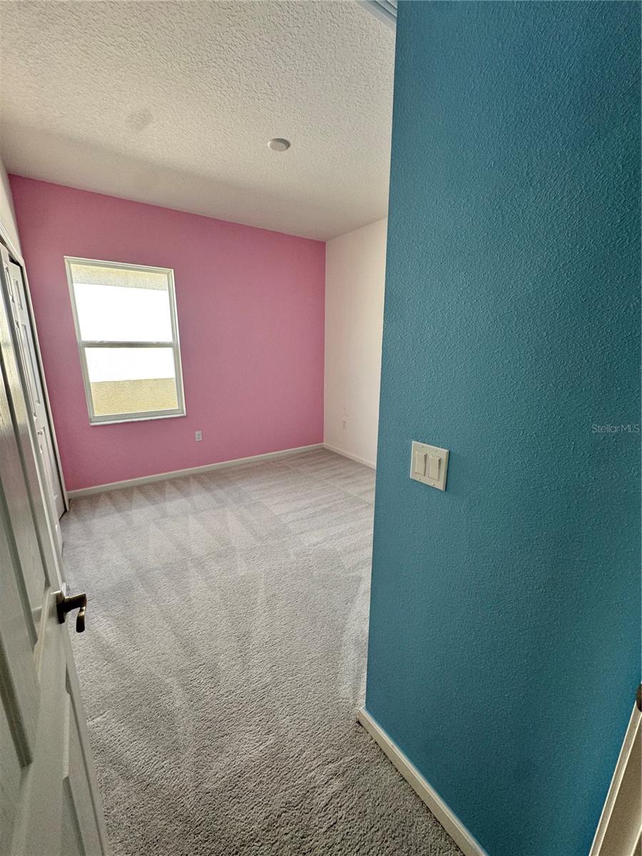 Image 7 of 11 For 269 Bella Prestwick Boulevard