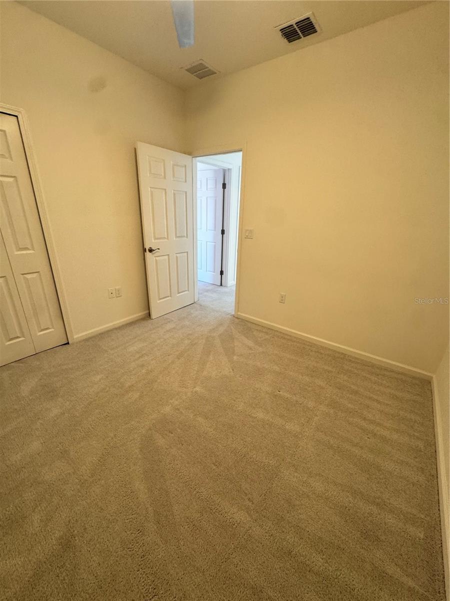 Image 9 of 11 For 269 Bella Prestwick Boulevard