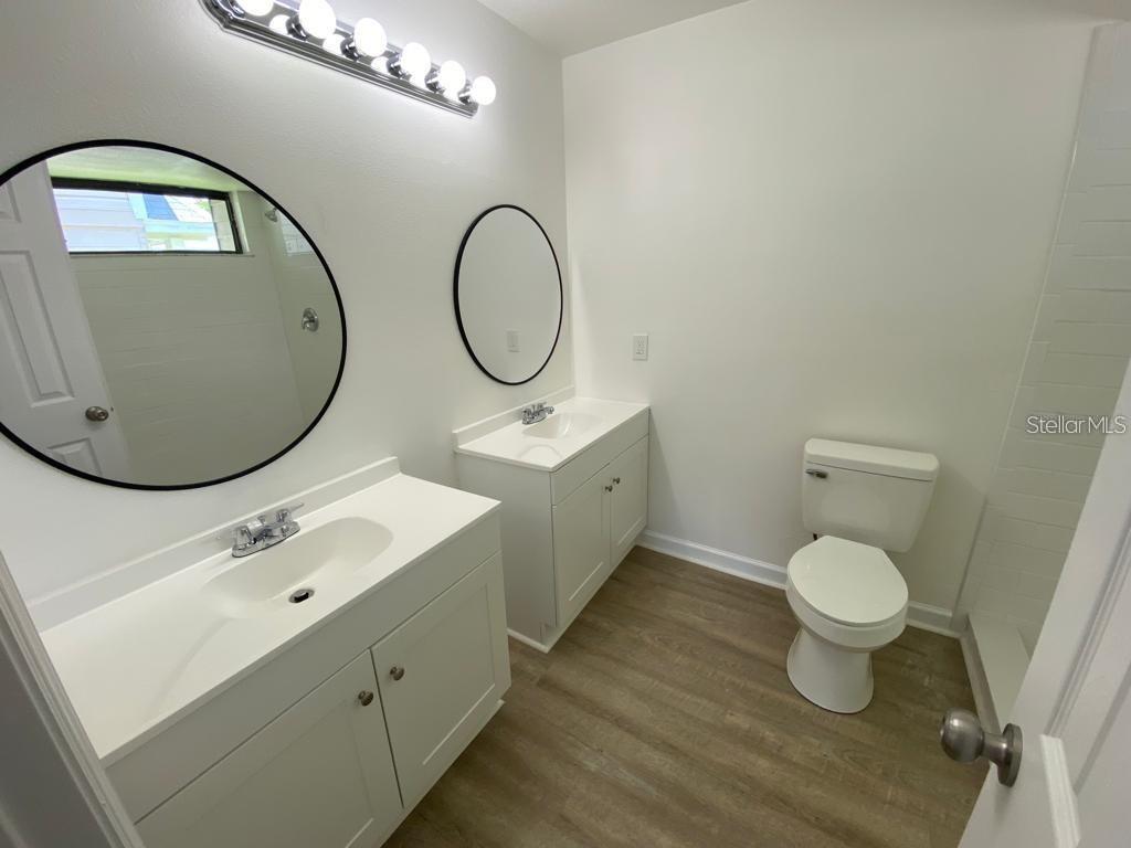 Image 15 of 22 For 198 Lake Court