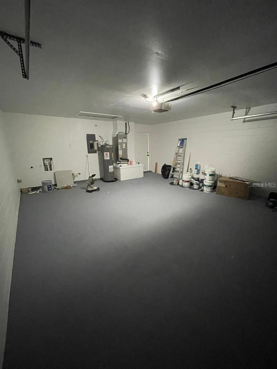 Image 21 of 22 For 198 Lake Court