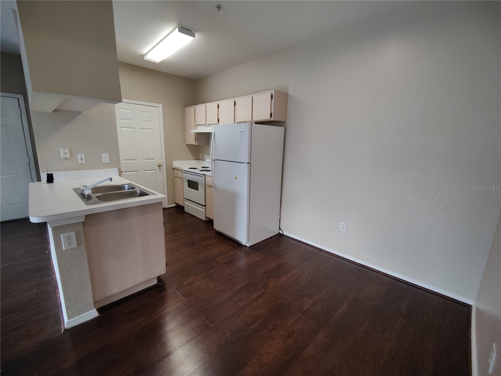 Image 3 of 18 For 13215 Sanctuary Cove Drive 301