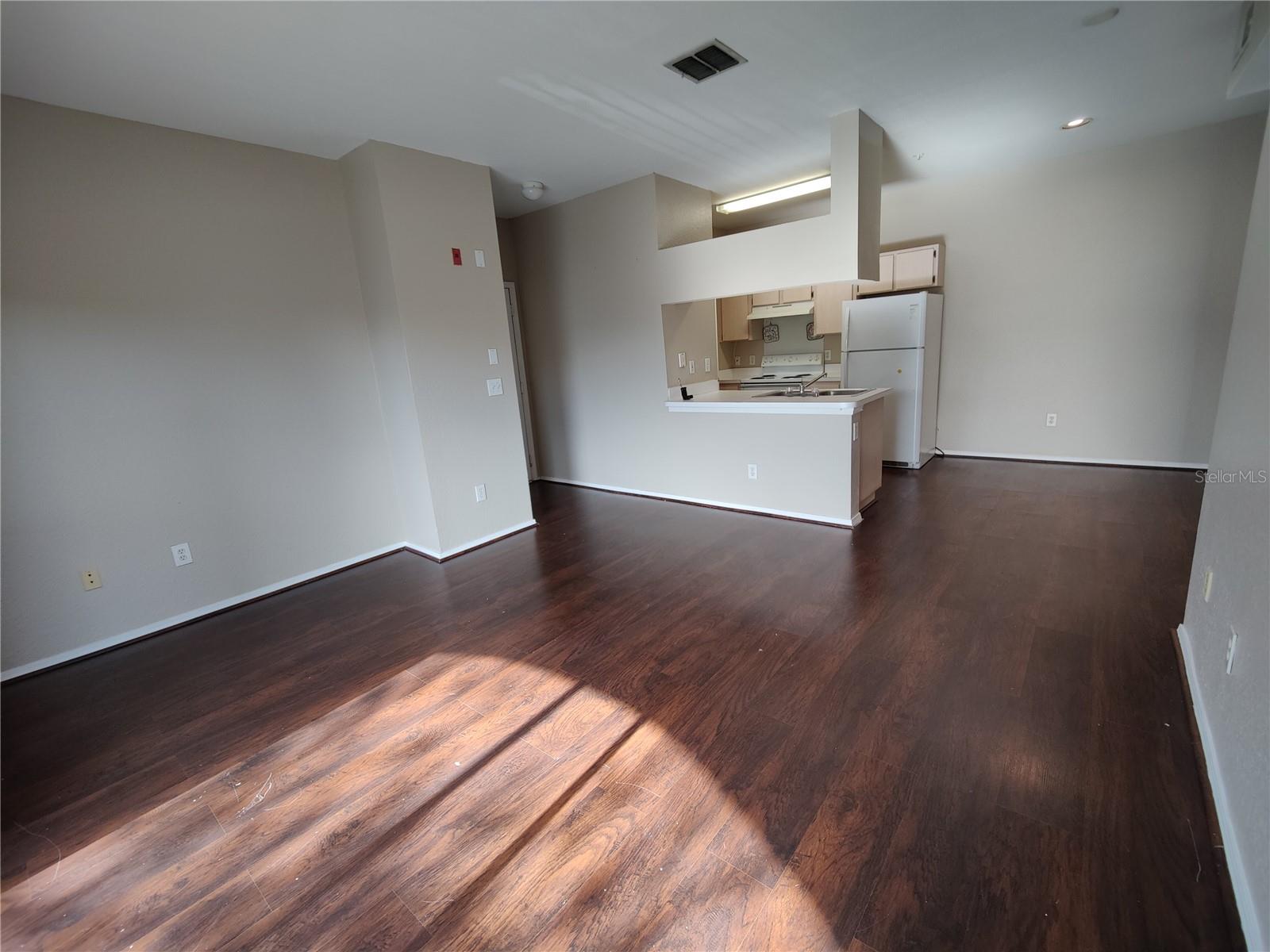 Image 7 of 18 For 13215 Sanctuary Cove Drive 301