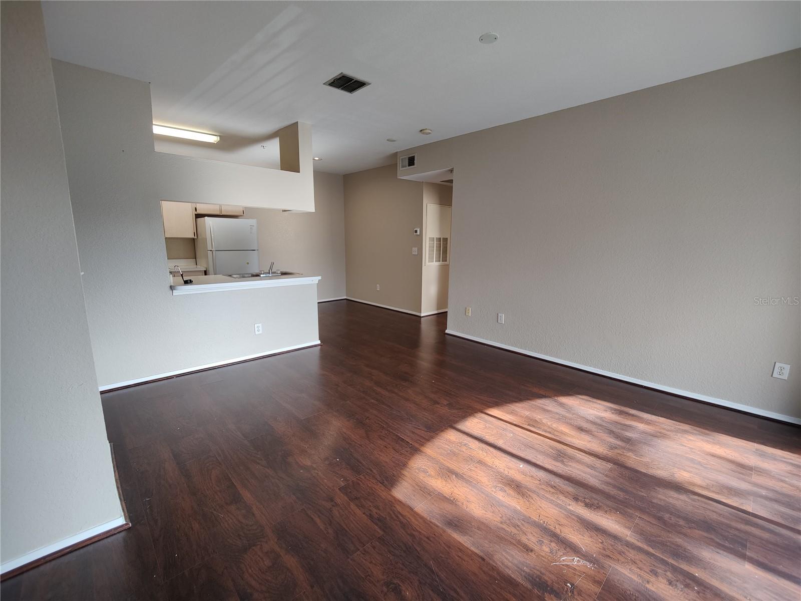 Image 9 of 18 For 13215 Sanctuary Cove Drive 301