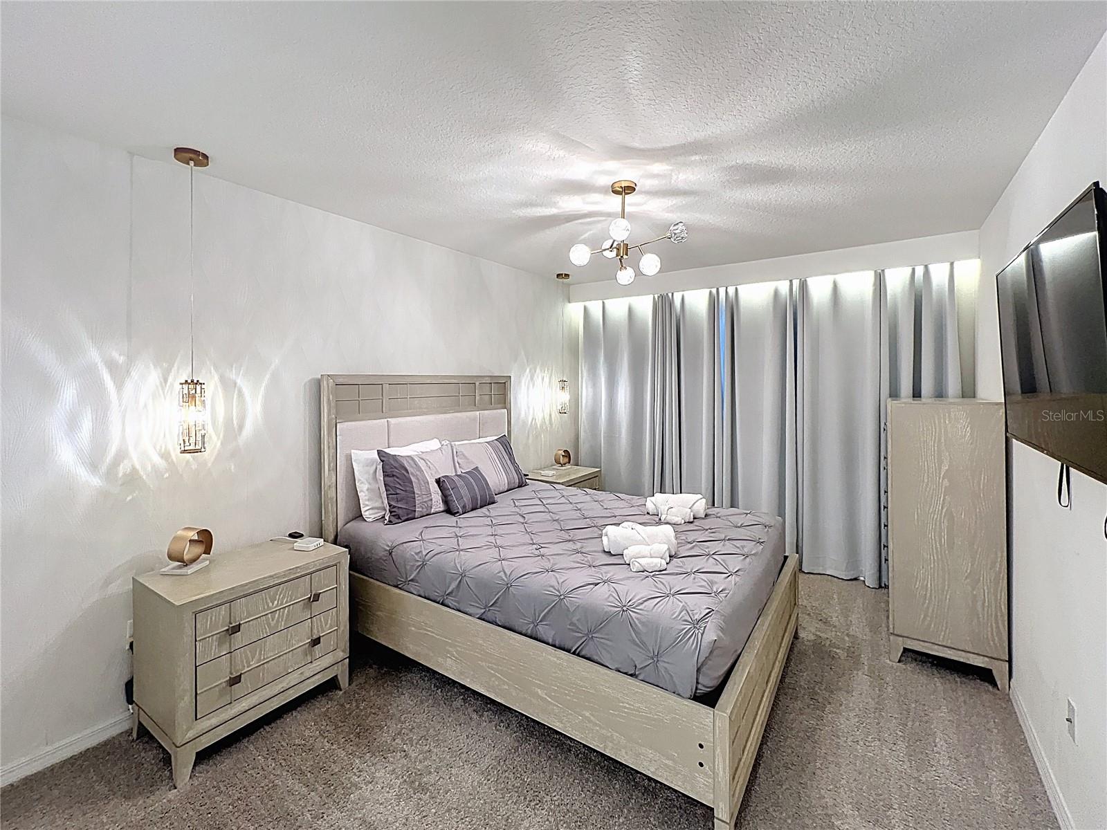 Image 23 of 54 For 1800 Tropical Palms Circle