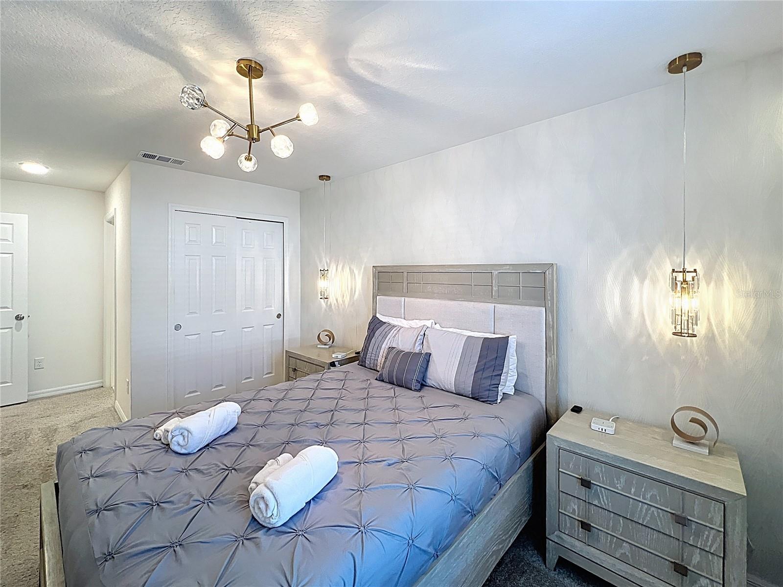 Image 25 of 54 For 1800 Tropical Palms Circle