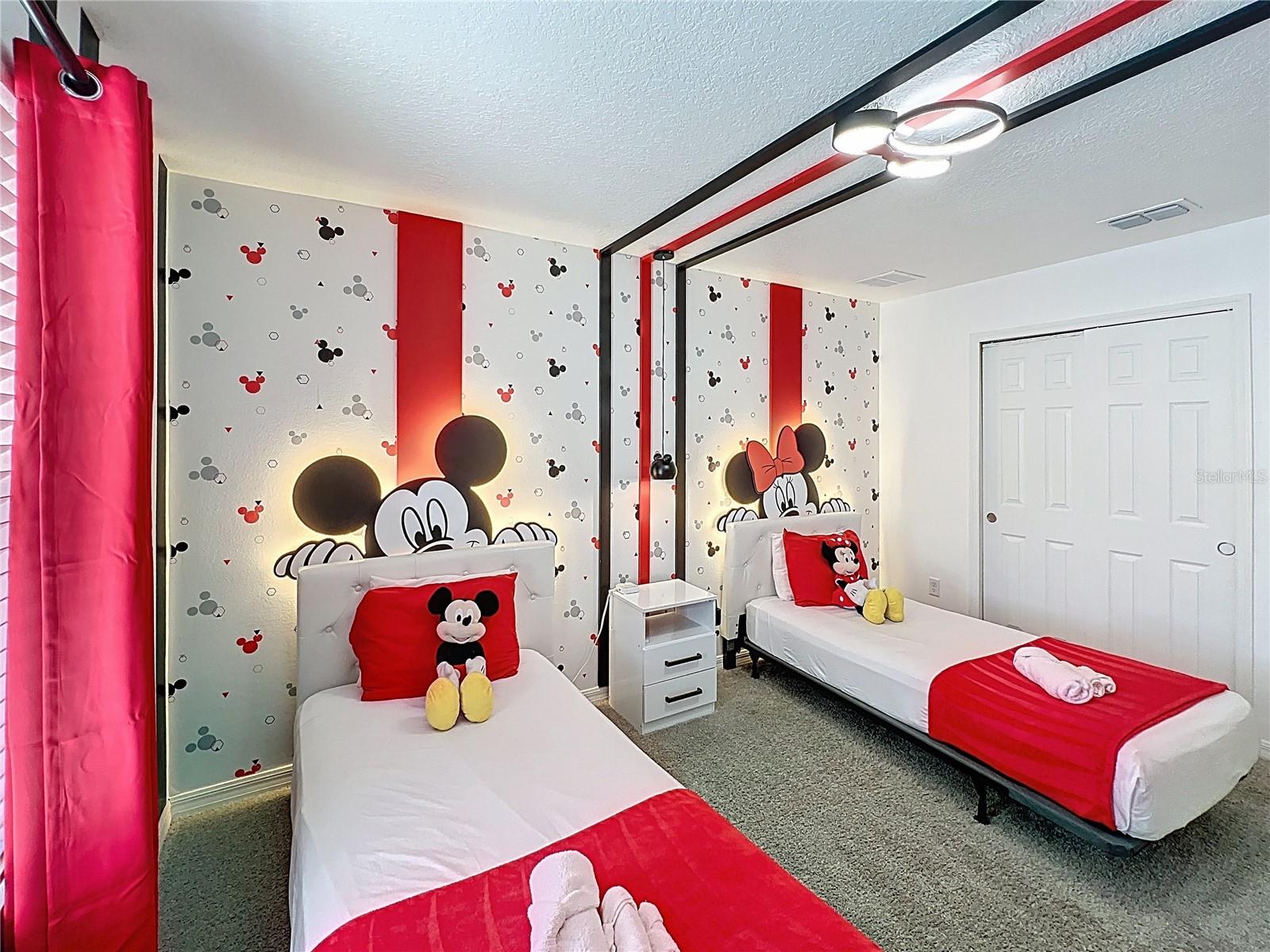 Image 36 of 54 For 1800 Tropical Palms Circle