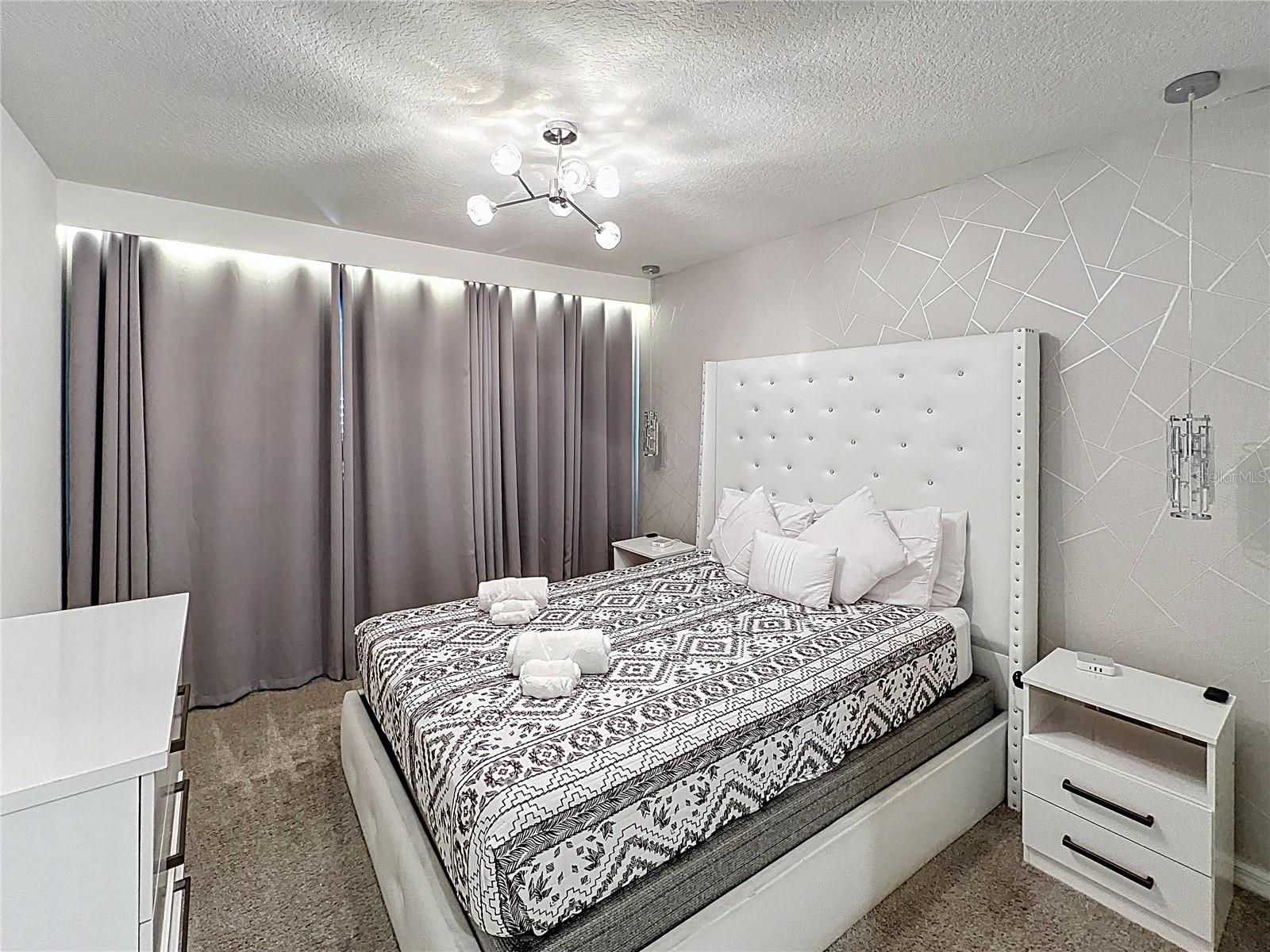 Image 37 of 54 For 1800 Tropical Palms Circle