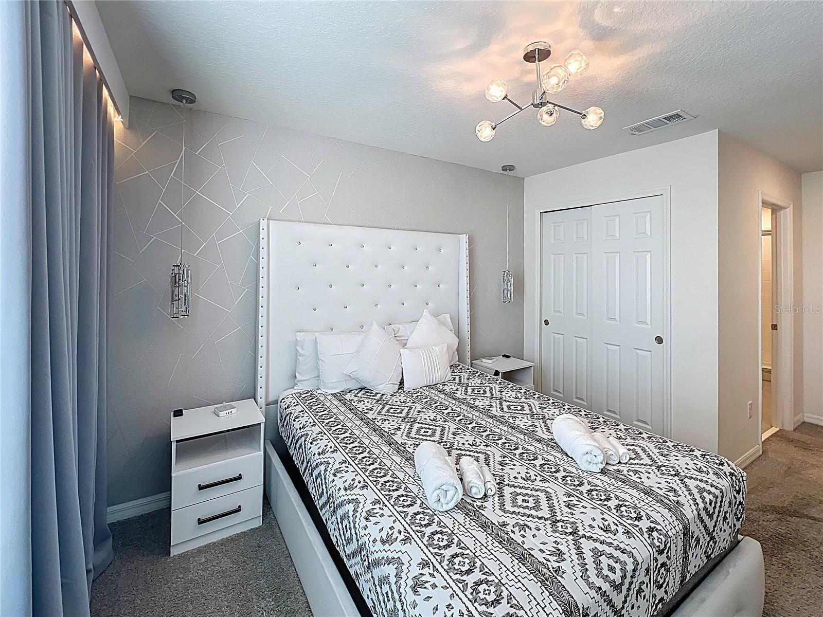 Image 38 of 54 For 1800 Tropical Palms Circle