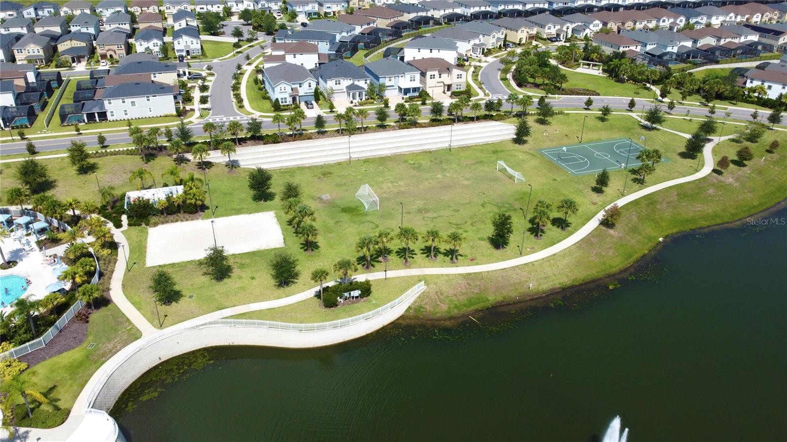 Image 53 of 54 For 1800 Tropical Palms Circle