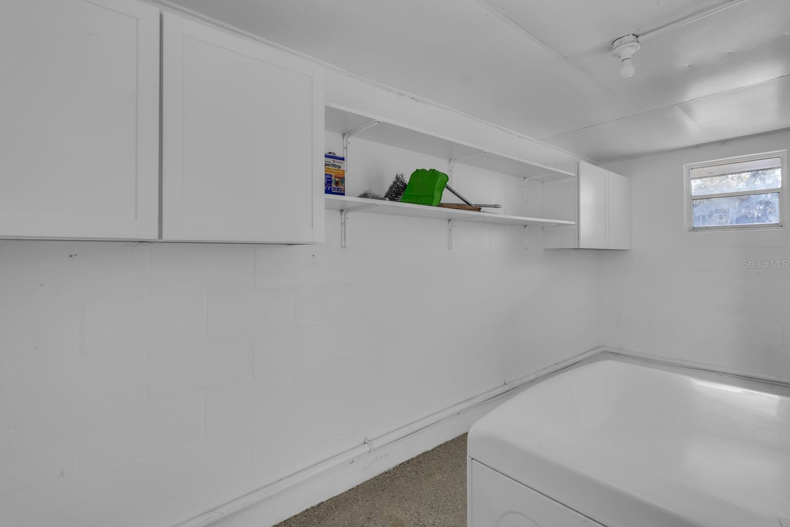 Image 24 of 80 For 307 Monument Avenue A