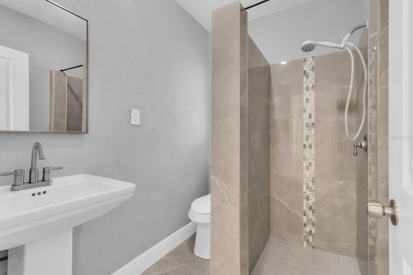 Image 66 of 80 For 307 Monument Avenue A