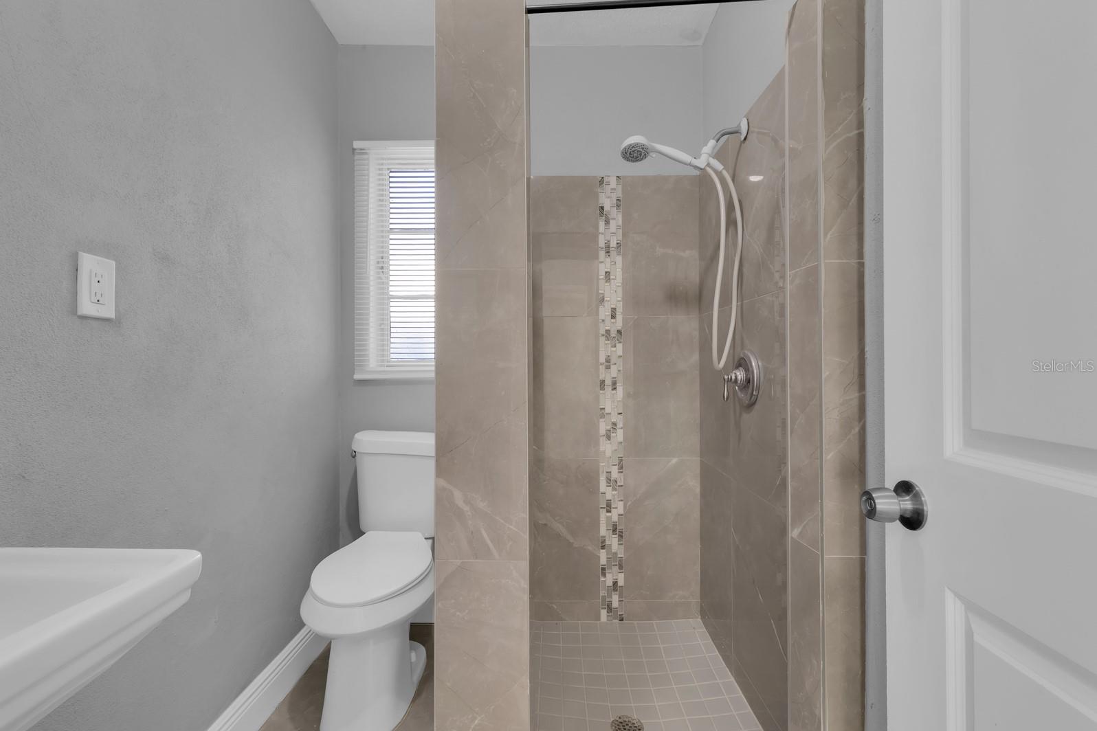 Image 67 of 80 For 307 Monument Avenue A