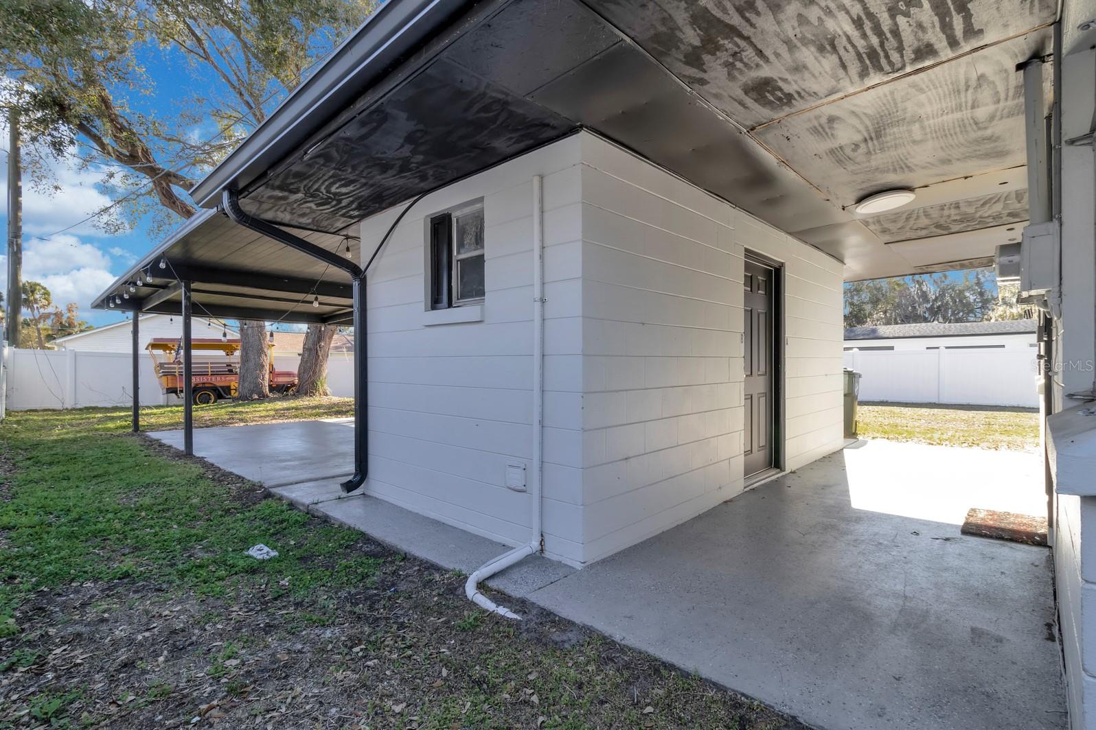 Image 75 of 80 For 307 Monument Avenue A