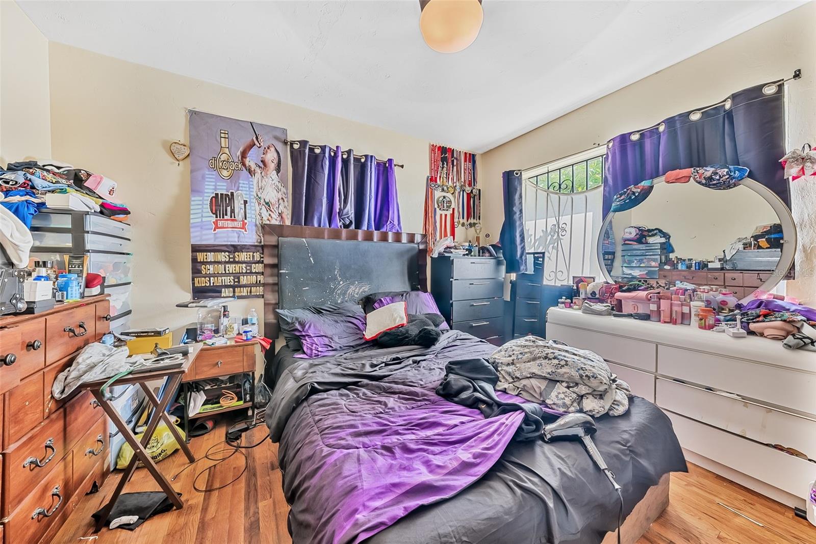 Image 13 of 42 For 6701-6703 5th Avenue 6701-6703