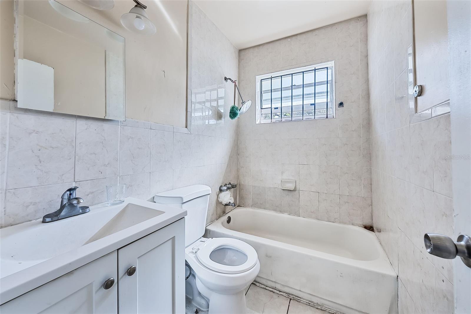 Image 25 of 42 For 6701-6703 5th Avenue 6701-6703