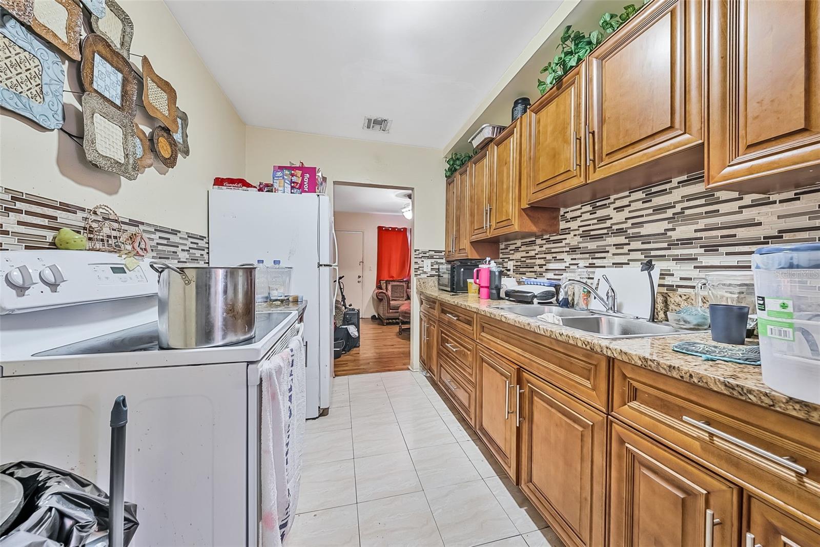 Image 9 of 42 For 6701-6703 5th Avenue 6701-6703