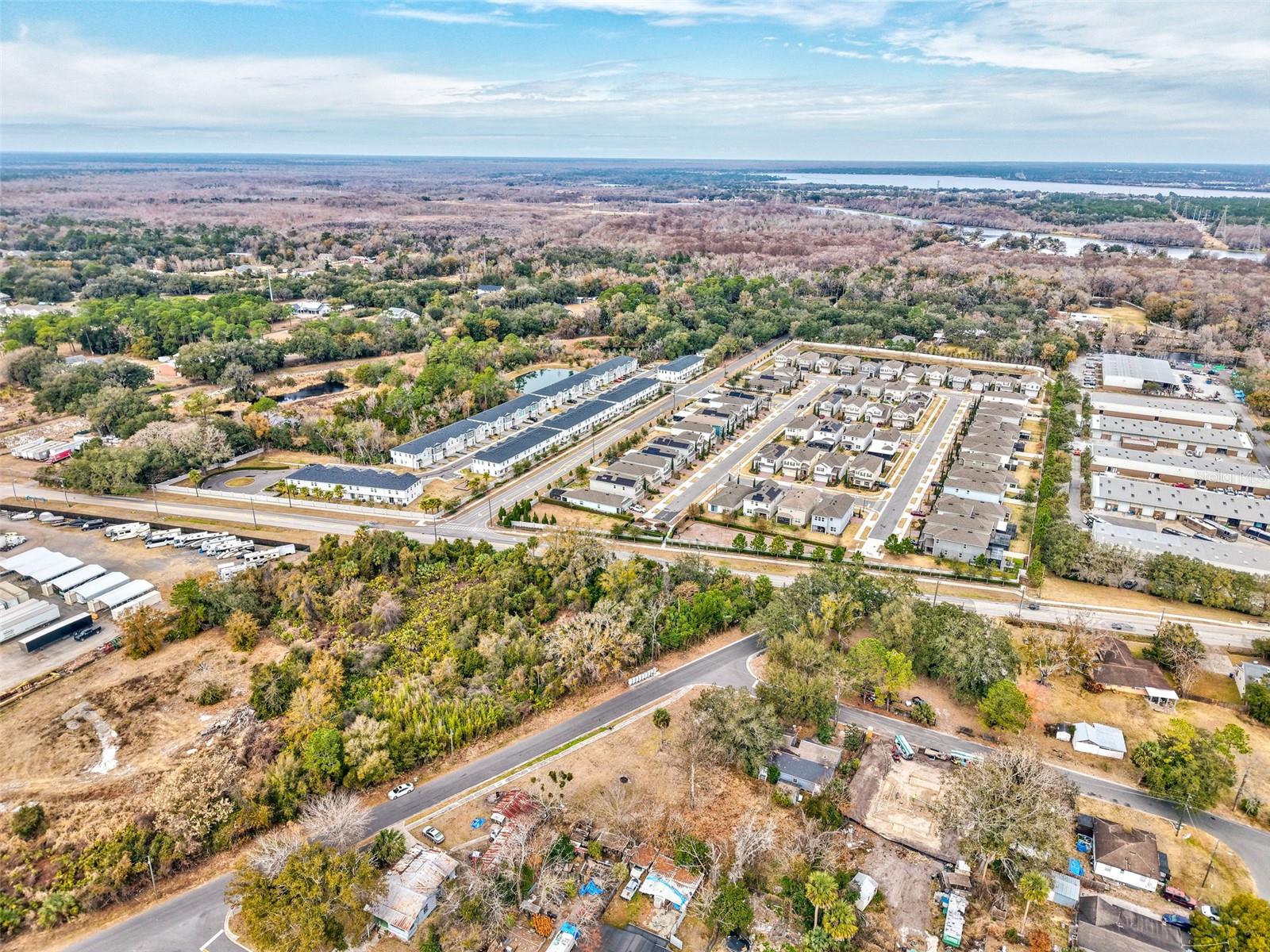 Image 17 of 40 For Mckay Street