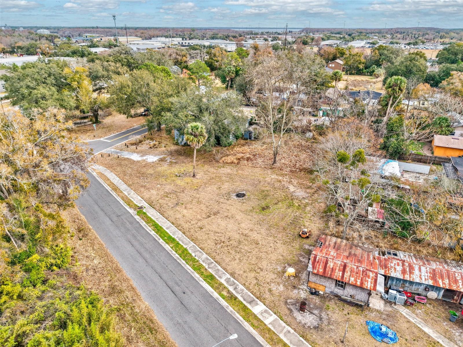 Image 22 of 40 For Mckay Street