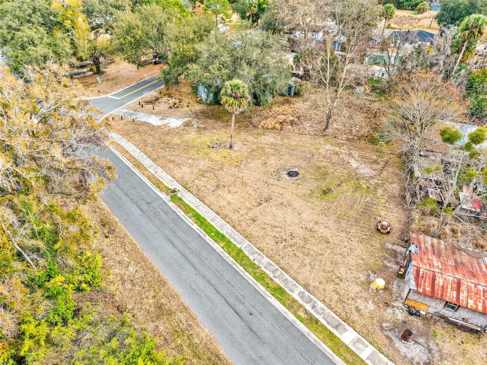 Image 23 of 40 For Mckay Street