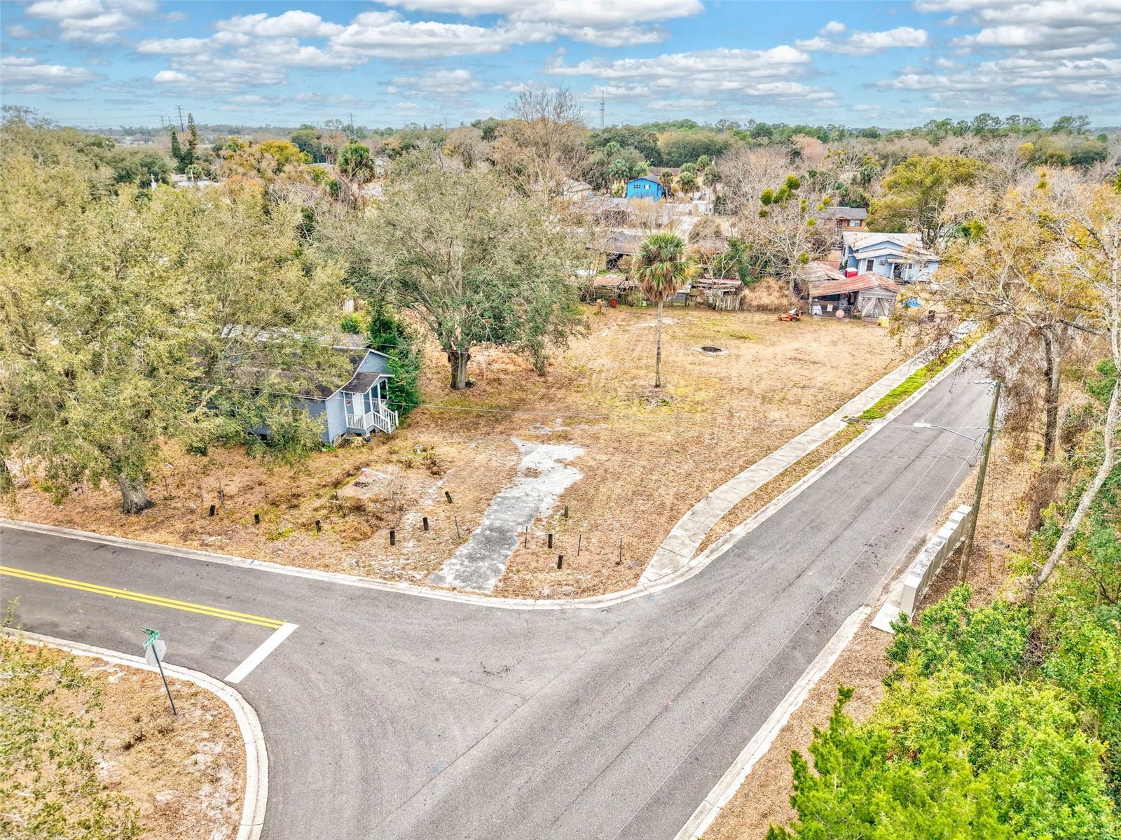 Image 33 of 40 For Mckay Street