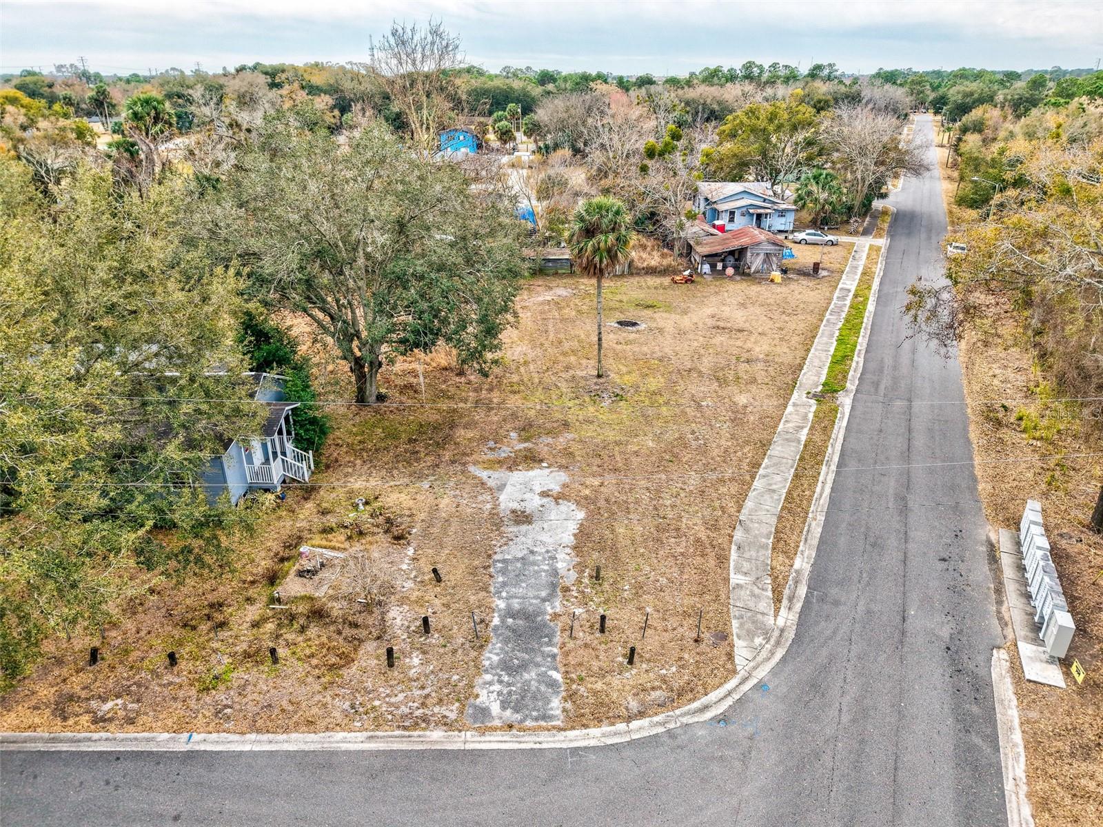 Image 34 of 40 For Mckay Street