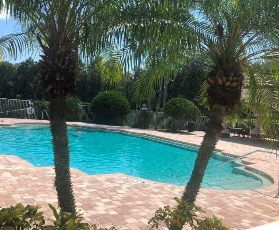 Image 5 of 12 For 13838 Fairway Island Drive 1418