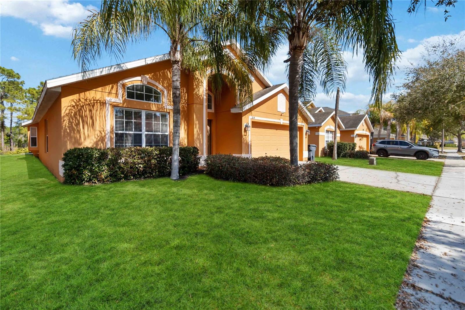 Image 4 of 28 For 814 Orange Cosmos Boulevard