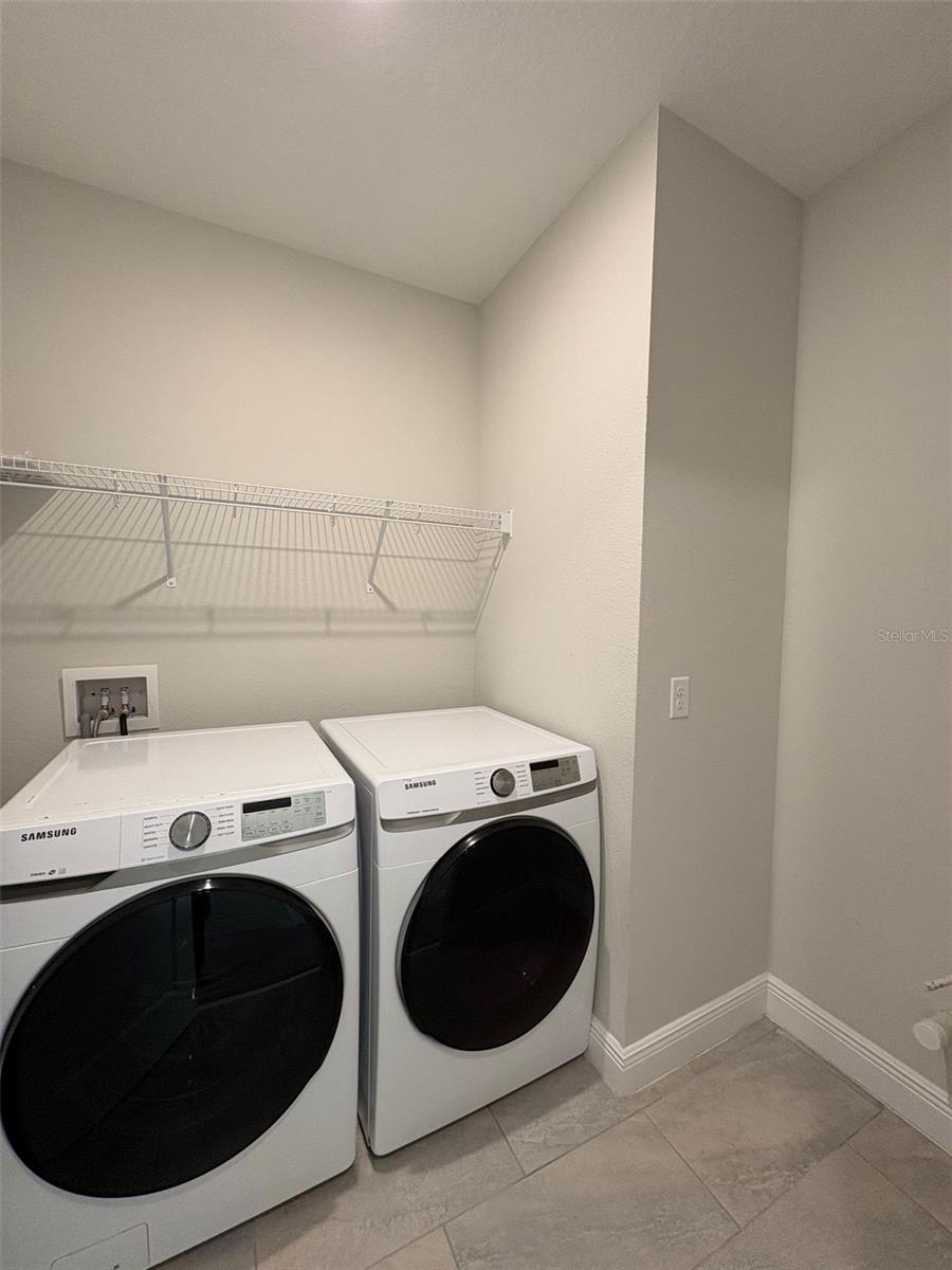 Image 19 of 26 For 7133 Carrickbend Lane