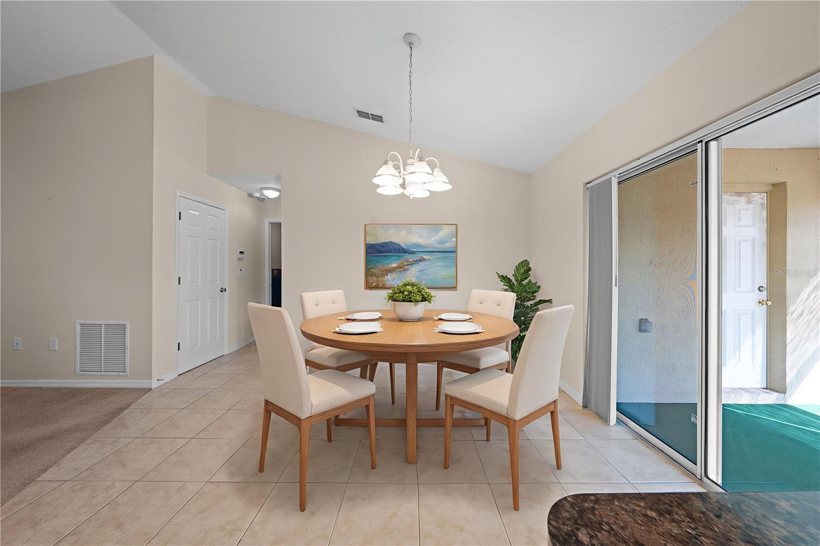 Image 20 of 50 For 523 Chestnut Avenue