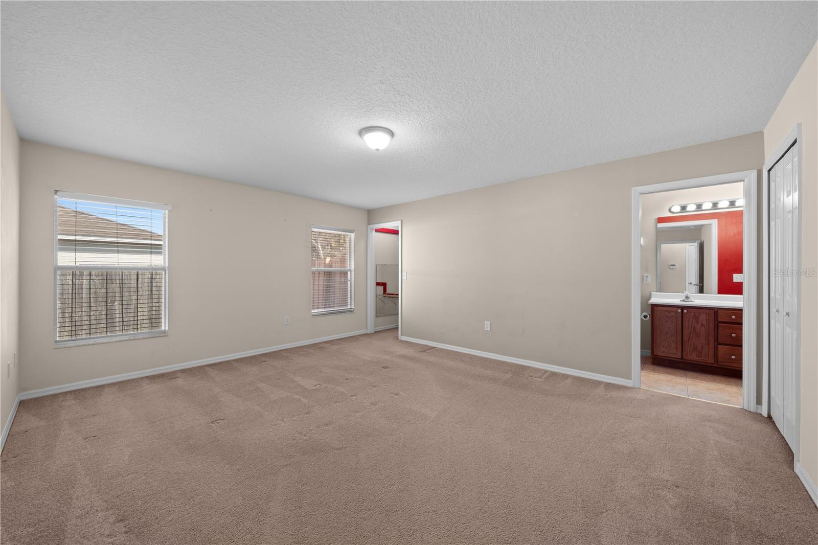 Image 23 of 50 For 523 Chestnut Avenue