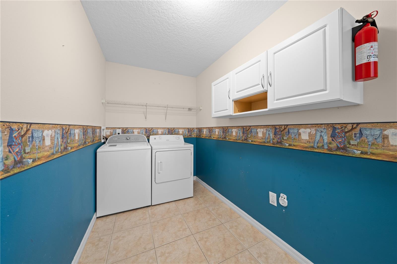 Image 33 of 50 For 523 Chestnut Avenue