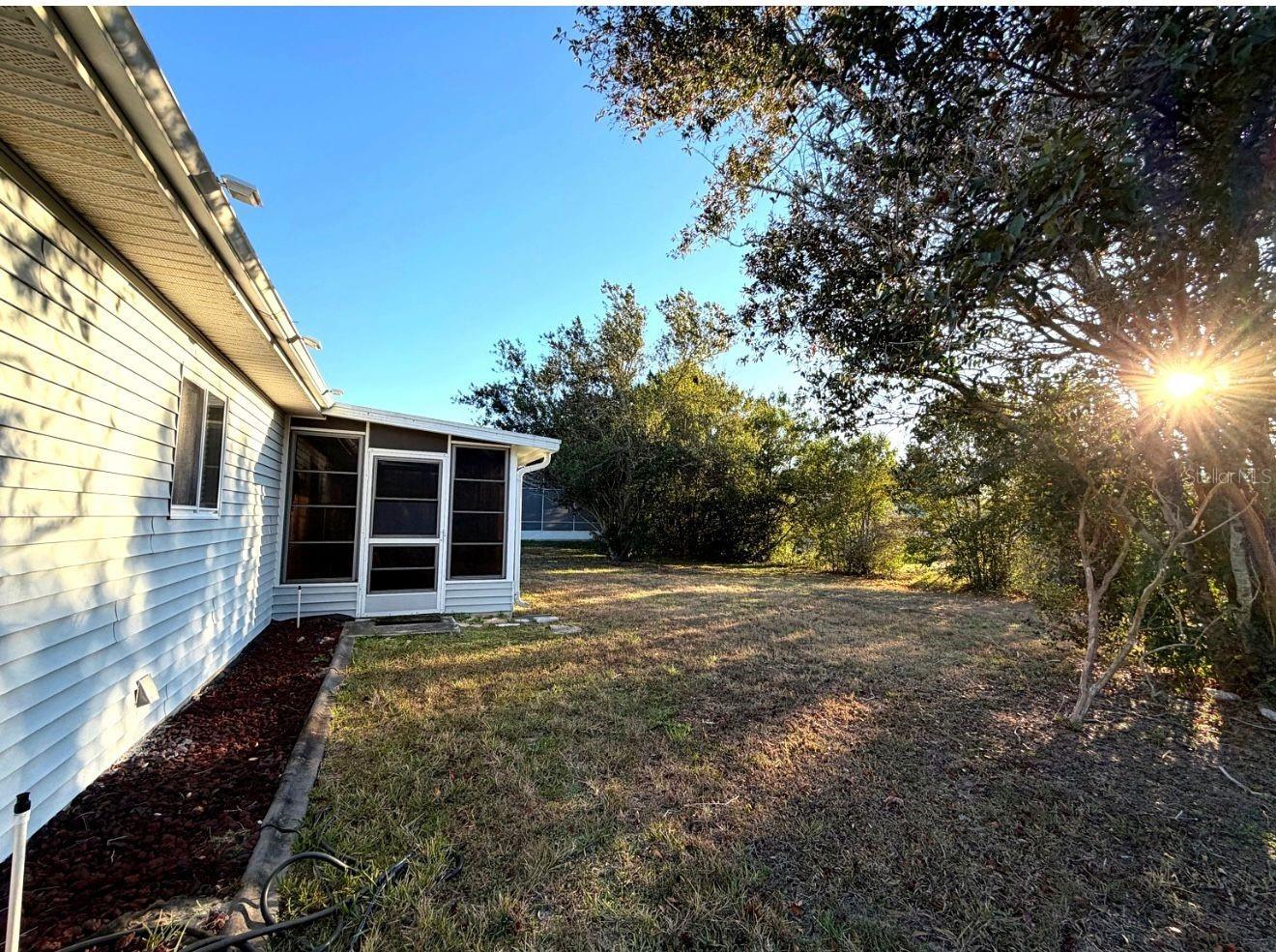 Image 18 of 21 For 11248 76th Terrace