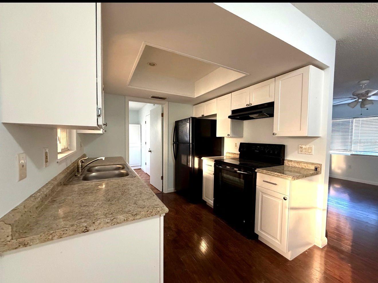 Image 5 of 21 For 11248 76th Terrace