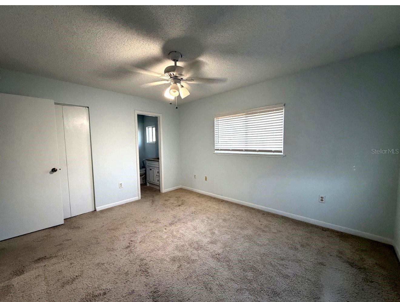 Image 8 of 21 For 11248 76th Terrace