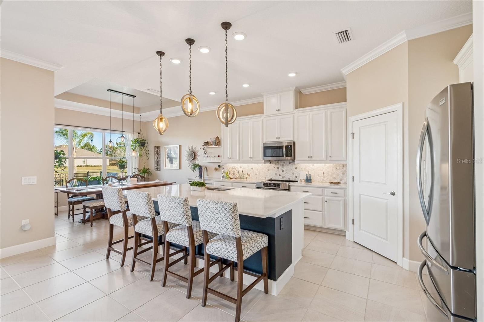 Image 17 of 64 For 3781 Via Mazzini Court