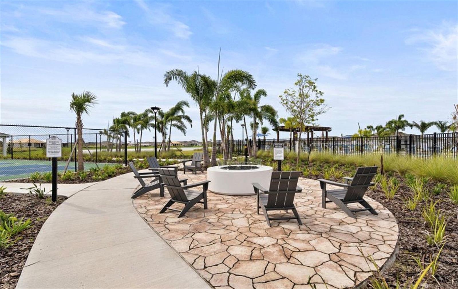 Image 20 of 29 For 1994 Spring Shower Circle