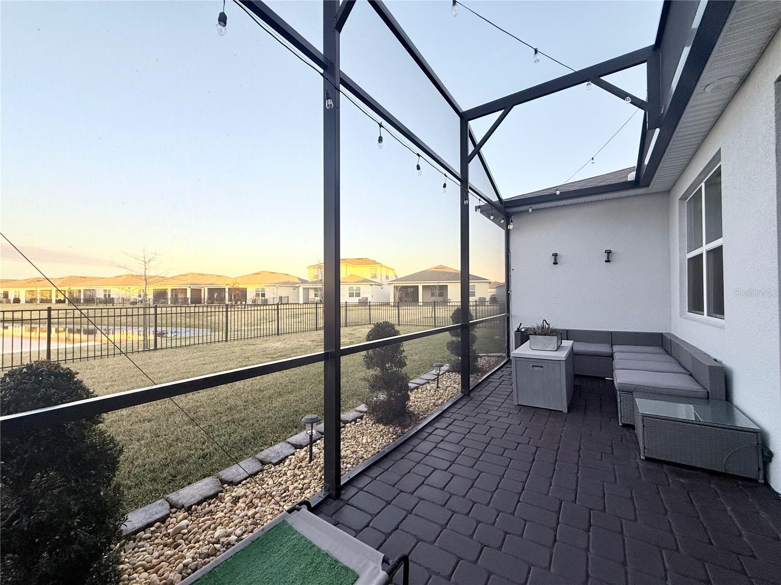 Image 4 of 29 For 1994 Spring Shower Circle