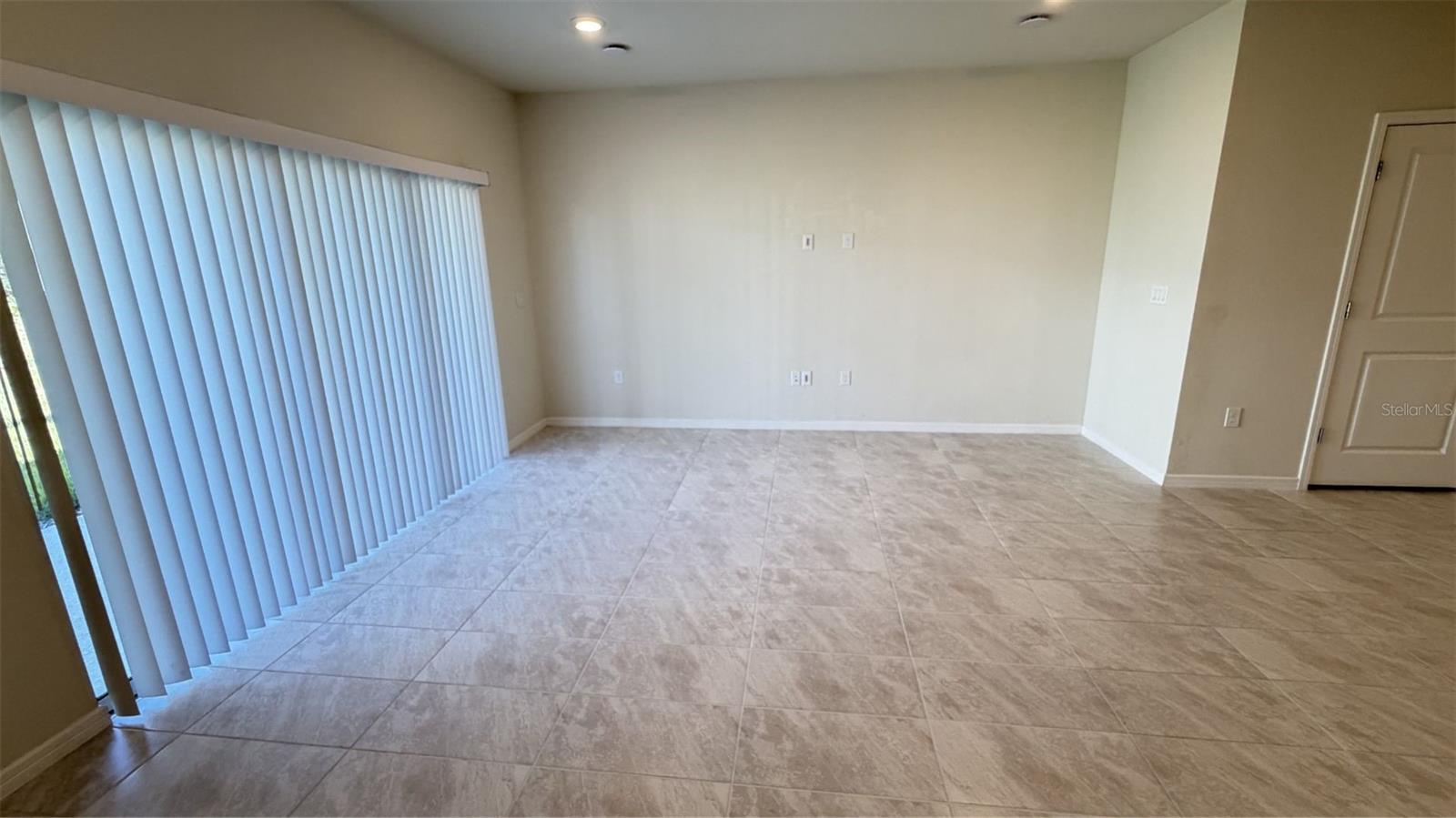 Image 3 of 12 For 2759 Fetching Trail