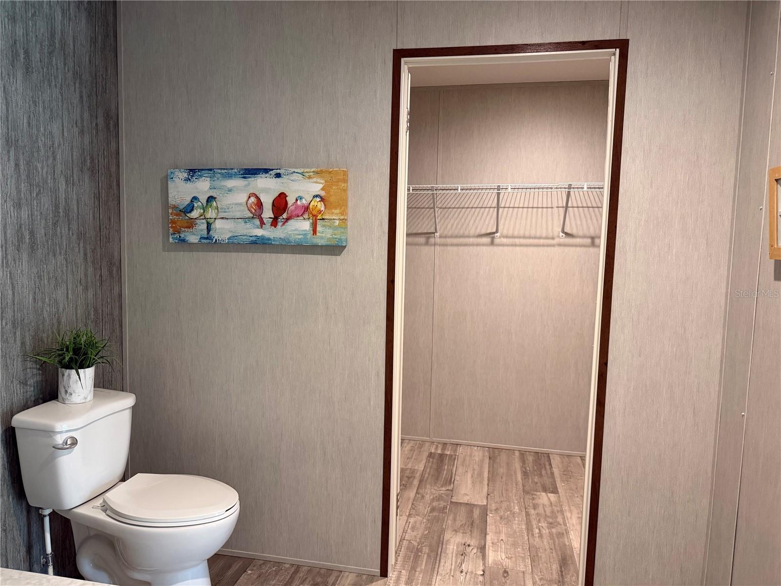 Image 19 of 45 For 10055 Ohio Drive