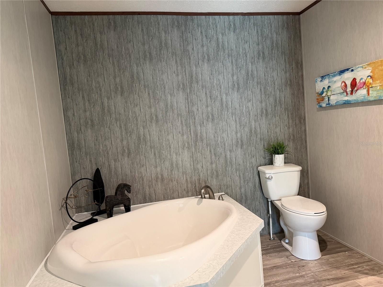 Image 20 of 45 For 10055 Ohio Drive