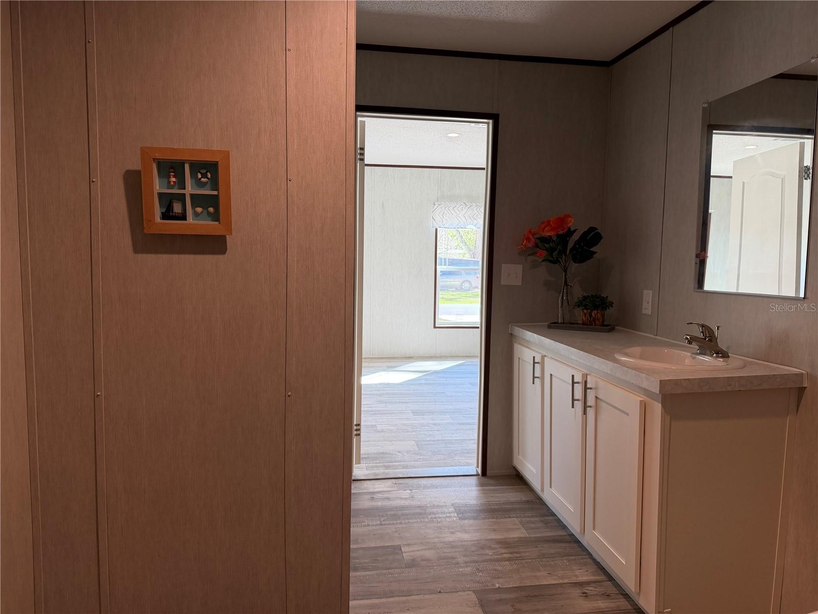 Image 21 of 45 For 10055 Ohio Drive