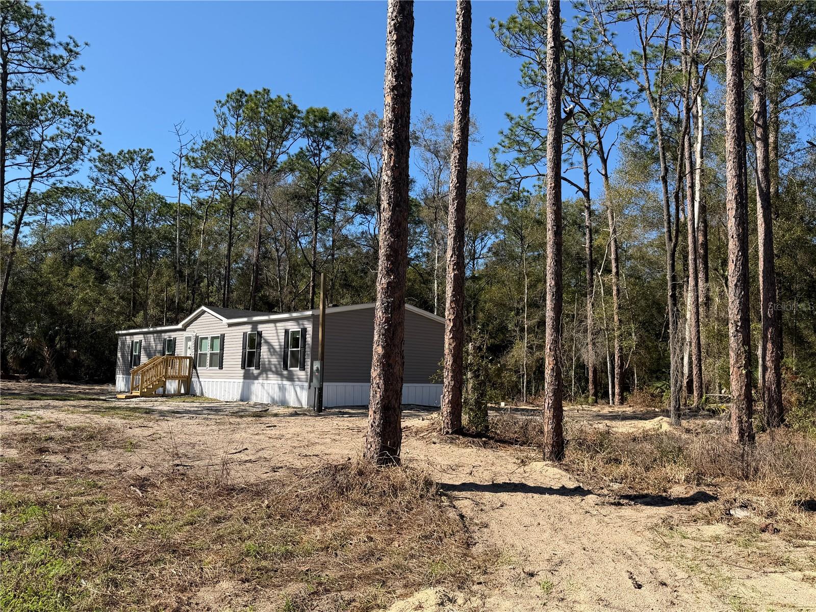 Image 38 of 45 For 10055 Ohio Drive