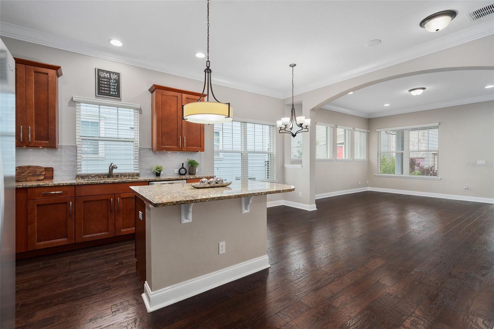 Image 11 of 49 For 8467 Laureate Boulevard