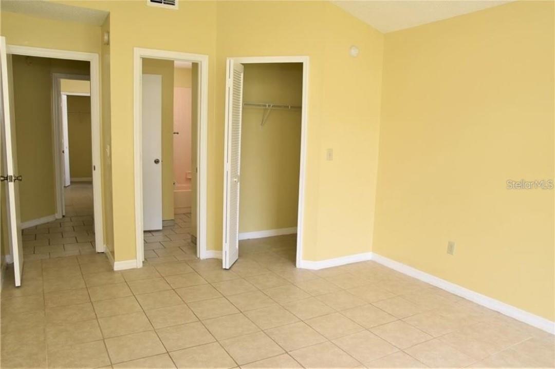 Image 6 of 31 For 4855 Kingston Circle