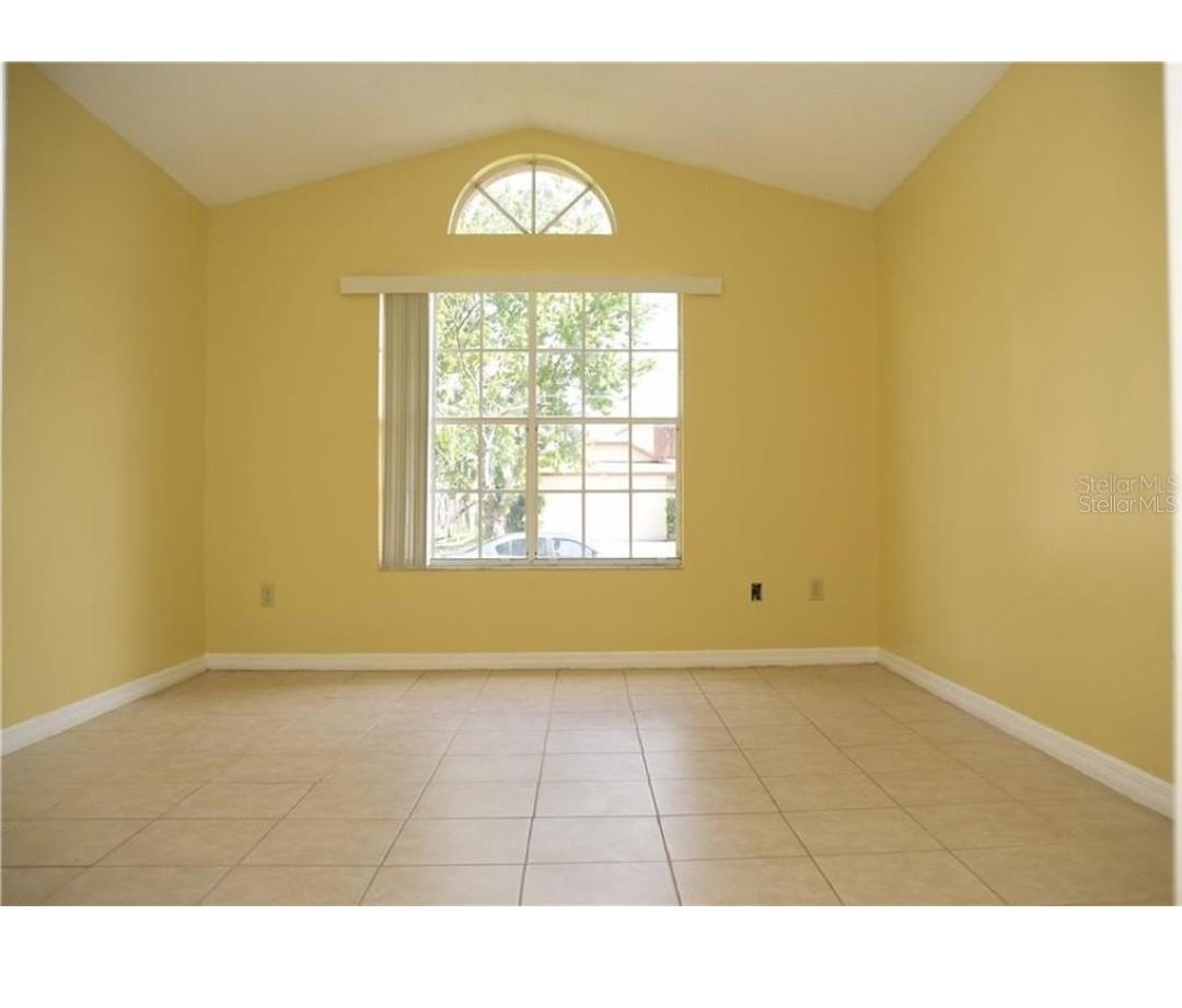 Image 7 of 31 For 4855 Kingston Circle