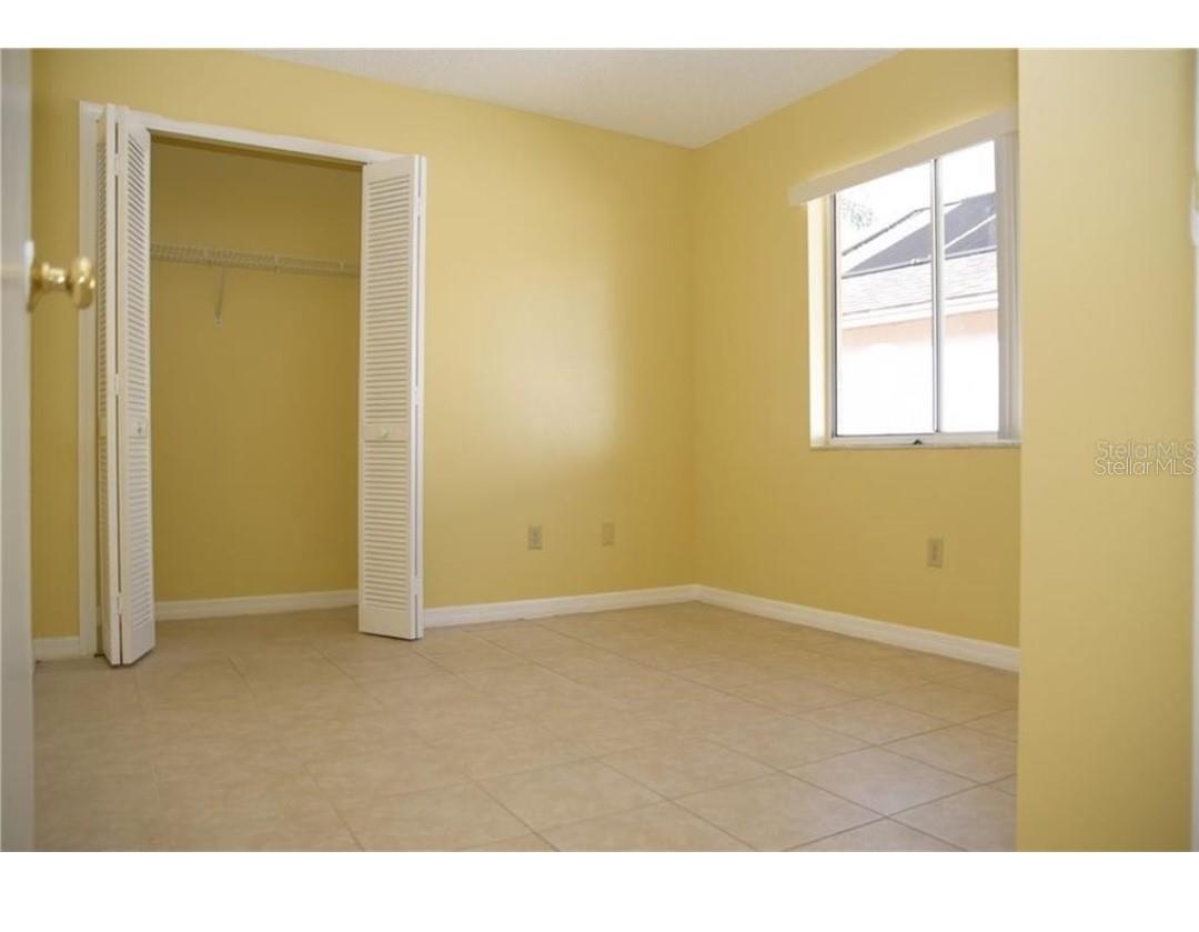 Image 8 of 31 For 4855 Kingston Circle