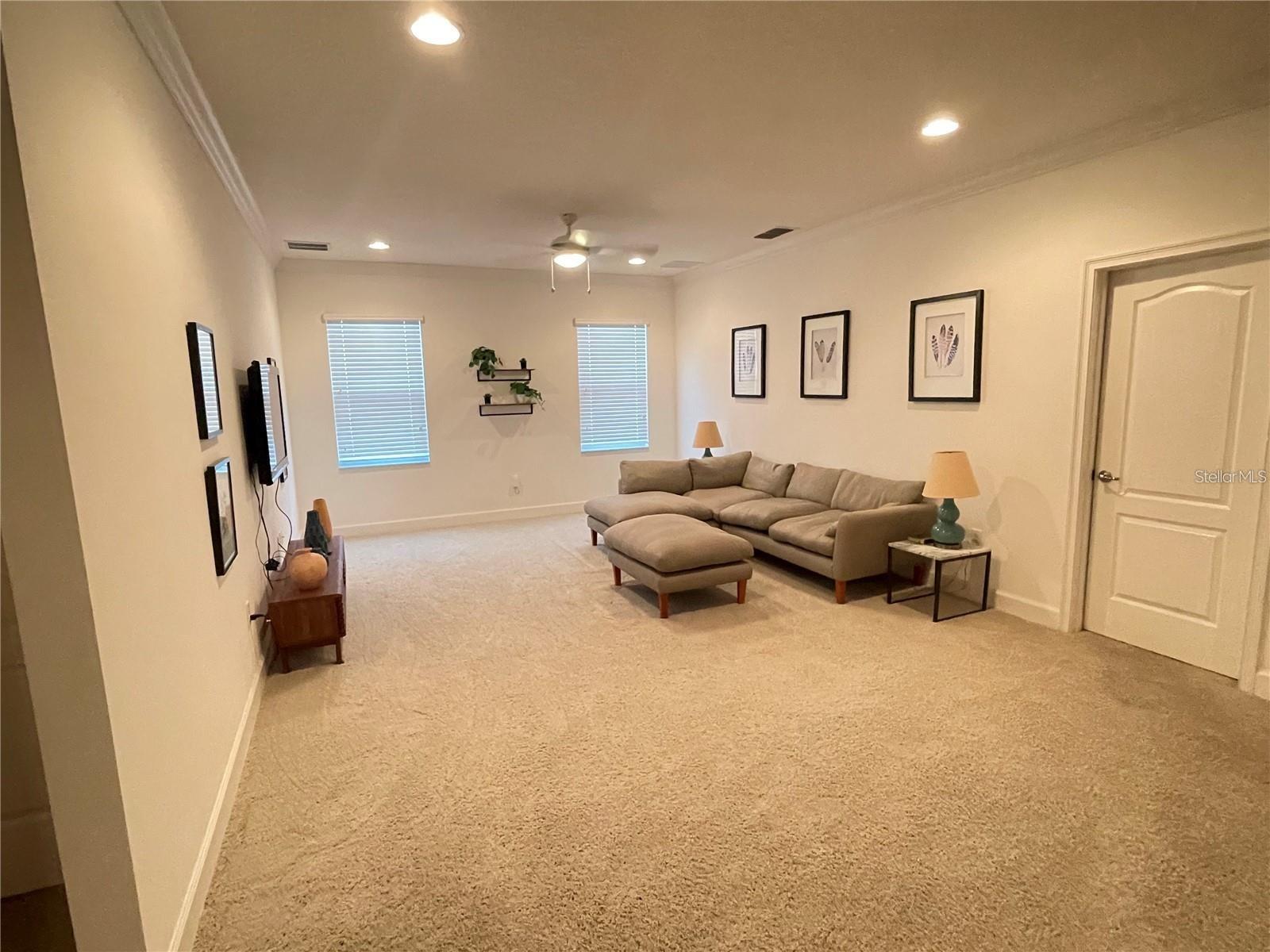 Image 15 of 32 For 5426 Oakgrain Court