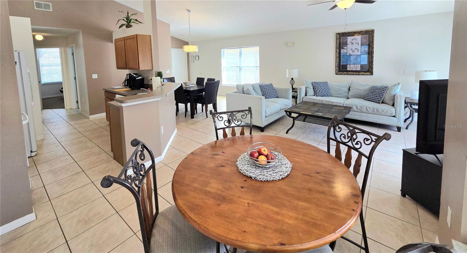 Image 10 of 29 For 159 Grosvenor Loop