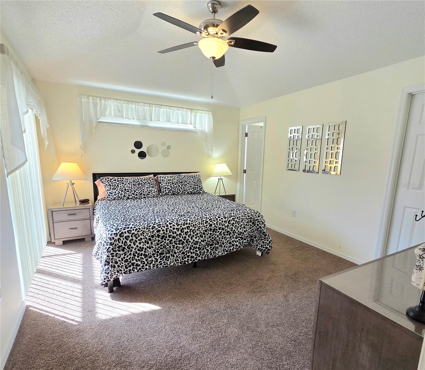 Image 11 of 29 For 159 Grosvenor Loop