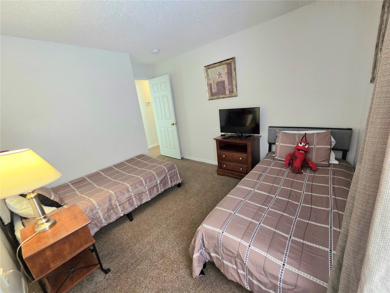 Image 17 of 29 For 159 Grosvenor Loop